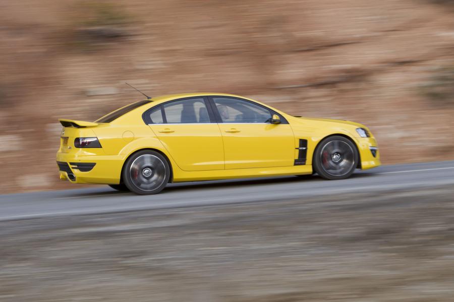  Vauxhall VXR8 2011 года  (фото 43 из 80)